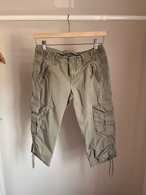 GAP Olive Green Cargo Capris